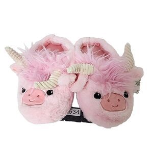 Cedarwood Threads Pink Fuzzy Cow Animal Youth Slippers Size 6/7 Hobby Lobby